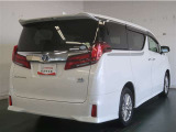 走りに拘りながら収納力も持ち合わせたお車です。荷物を載せて軽快なドライブを楽しめますよ♪
