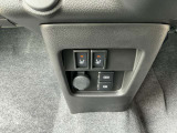 各種装備ございますので是非一度ご来店いただいて現車のご確認お願いいたします。