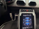 60th Anniversary Edition/OP1356/Lifting system/Damiso 20 monolock shiny black/Magneto-rheological suspension/Rear View Camera/Bluetooth preparation (hands free profile)