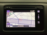 ナビゲーションはフルセグTV対応の純正メモリーナビを搭載しています。Bluetoothオーディオ機能がありますので、スマートフォンなどの音楽も再生できます。