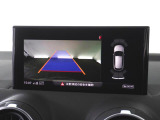 アウディのナビゲーションシステム『MMI(マルチメディアインターフェイス)』 ナビ・オーディオ・車両設定等すべての機能を司どっています。
