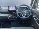 広々とした視界を体感できます。運転が楽しくなりますね。
