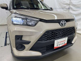 LEDヘッドライトです。デザイン性がよくとても明るいので、夜間の走行や悪天候でも安心です。しかも長寿命!