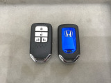 スマートキー付きですからドアロックの開閉およびエンジンスタートが楽々です。電動スライドドアの開け閉めもボタンで操作できます。スペアキーも同じものを用意しております。