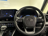 先進性と高級感あふれるコックピットを演出。誰がハンドルを握っても運転しやすい、開放的な視界が魅力です☆