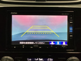 バックでの車庫入れも安心です! リアカメラが付いているバックモニター付のナビを装備しております。操作線もついており距離感も画面から確認できます。