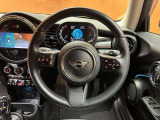 ◆LIBERALAは、輸入車選びの新たなスタイルを提案するインポート・セレクト・ブランドです。オーナー様となる方がクルマから直接感じる感性を第一にした、最良の一台との出会いをコーディネートいたします。