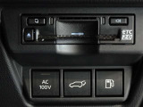 非常時やキャンプなどに役立つAC100Vコンセント付きです。ETCも装備してます。