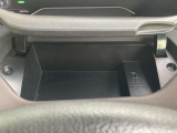 運転席前にUSBポートあります。