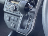 【 シフト 】スムーズなシフトチェンジで快適にお車を操縦していただけます!//