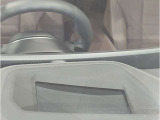 【ボディコーティングで新車時の輝きを】ご納車前にボディを磨き上げ下地処理を行った上で、コーティングを施工します。軽微な小傷も無くなりより新車時の輝きに近い状態でお届けできます。ぜひご用命下さい!