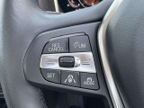 アクティブクルーズコントロール装備です。設定速度をキープしつつ、車間距離を優先し安全走行を可能と致します。長距離ドライブにマストな装備です。