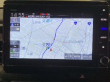 ナビゲーションを装備。多彩な機能で快適ドライブをアシスト。オーディオ機能も充実していますね。