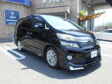 きれいなブラックの車両です。前後モデリスタエアロ付きです!