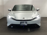 車の個性が最も現れるフロントデザイン。バランスの取れたフォルムは飽きが来ず、毎日のドライブを誇らしい気持ちにさせてくれる美しさです