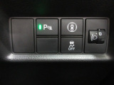 パーキングセンサーを装備しています。全車、弊社専門スタッフによる内外装クリーニングを実施しております。綺麗な状態でご納車いたします。