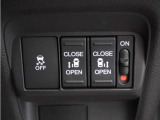 ◆両側電動スライドドア◆狭い駐車場でも乗り降りが楽々♪お子様が隣の車にドアを当ててしまう心配もございません!小さなお子様連れの方もこれで安心。