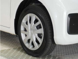 認定中古車では、厳しいHonda認定基準をクリアした厳選されたHonda認定中古車のみ、取り扱っております。「ご購入前の安心」「納車後の信頼」を車両と一緒に提供しております。