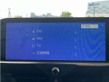 いまや必須装備「ナビゲーション」搭載!知らない場所にスイスイッとドライブ。もう、これなしではハンドルを握れませんね!でも運転中の操作は危険ですのでご注意ですね☆