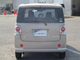 明るく広々、落ち着いた店内では、中古車のご検討・ご購入のほか、携帯電話(au)の購入等、様々なご相談に幅広く応えていきます♪