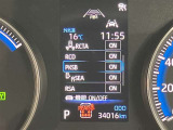 視認性に優れたメーターを採用しており、走行中でも車速や情報が分かりやすく表示されます。運転時の視線移動をむりのない範囲に抑え、快適で安心感のあるドライブをサポートします。
