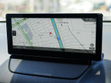 マツダコネクトの8.8インチワイドセンターディスプレイです。『Android Auto』『Apple CarPlay』や独自のコネクテッドサービスに対応したインターフェイスシステムです。
