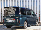 お支払いはホンダクレジットをご利用ください。運転免許所をご持参いただければ審査が可能です。また月々のお支払金額を抑えられるなど、メリットがいっぱいの据え置きクレジットもご用意しております。