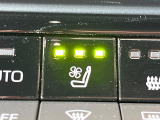 【シートベンチレーション】夏場は涼しい風でお尻や背中の熱やムレを防ぎ、冬はエアコンよりも早く温まってポカポカに!季節を問わず快適に過ごせます。
