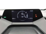 トップマウントメーター・7インチディスプレイに先進的で機能LEDインジケーターでスマートでコックピット感を演出