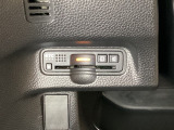 ハンドルの左下にETCがついています。高速道路の料金所の通過も楽々です。 カードの取り出しもしやすい場所についています。