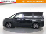 一新したモデルのヴォクシーです!