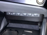 運転席&助手席には、冬はシートヒーター、夏はベンチレーションシステムが備わっており、快適にドライブしていただけます。