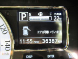 たとえばダイハツのお店にある、たくさんのスマアシ搭載車は、正常に作動する事をしっかり確認します。