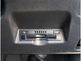 【ETC】高速道路、有料道路の料金をキャッシュレスでスムーズに通過できます。