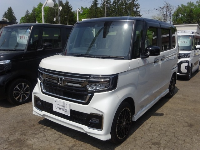 ホンダ N-BOXカスタム 