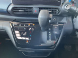 【キーパーコーティング】本当にツヤが良くなって、約束どおりに効果が持続する稀有なカーコーティングを用意しました。コーティングした後は、お好きな時に洗っていただくだけで、ずっとキレイが続きます。