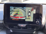 バックガイドモニターで、後方を確認しながら安心して駐車することができます。運転初心者も熟練者も必須の機能ですよ!