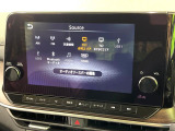 【メーカー純正9型ナビ】インテリアに溶け込むスタイリッシュな「専用設計」メーカーナビを装備♪視認性や操作性など基本性能にも優れ、より上質なカーライフをお楽しみいただけます。
