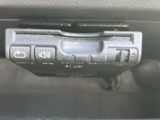 ETC搭載車しか通過できないスマートICが利用できるようになります。現在、スマートICの設置箇所も増えてきてます。また、料金所での小銭の出し入れや雨天時における窓の開閉などの紛らわしさも解消されます。