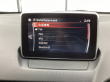 Bluetoothに接続することで、スマートフォンに入っている音楽アプリを車内で楽しめたり、通話が出来ます♪