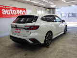 車内もキレイで嫌なニオイもありません。
