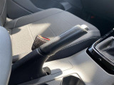 当店のお車をご覧いただきましてありがとうございます。お車についてのご質問やお見積りのご依頼、ご購入にあたってのご相談などは無料電話(0078-6002-312860)にお気軽にお問い合わせ下さい!