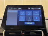 ディスプレイオーディオを装備。スマホと車をつなぐことで、これまでのナビに加えていろんなサービスが楽しめます。