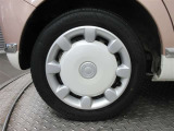 タイヤ周りは実際の車両でご確認ください。