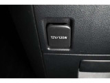 アクセサリーDC12Vソケット装備!