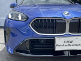 また、BMW正規認定中古車は、エマージェンシーサービスが自動付帯。24時間365日、皆様のカーライフをサポート致します。確かな安心のうえで、「駆けぬける歓び」をご堪能ください。