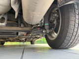 お車を安心してお乗りいただく為には、足回りの定期点検が欠かせません。サービスサポート(有償保証)では無料点検もご提供しており、安心のカーライフをお過ごしいただけるサポート体制が整っています。