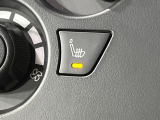 【シートヒーター】寒い日に重宝するシートヒーター!エアコンより早く温まってくれるので寒がりの人も安心ですね♪エアコンの温風は乾燥するから苦手、という方にもをおすすめです。