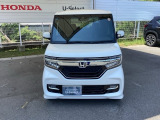 お客様に安全で快適なカーライフをお送りいただくために、中古車にも高いレベルの品質基準を設け、その基準に従って、全ての中古車について納車前整備を実施しています。