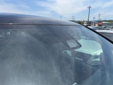 【セーフティセンス】セーフティセンスは、前方車両や歩行者を検知して衝突回避を支援する先進安全システムです。事故リスクを低減し、安心感のあるドライブをサポートします。